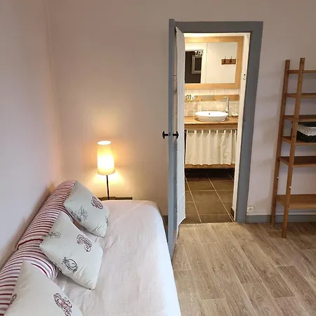 Σπίτι διακοπών Lovely In Center *