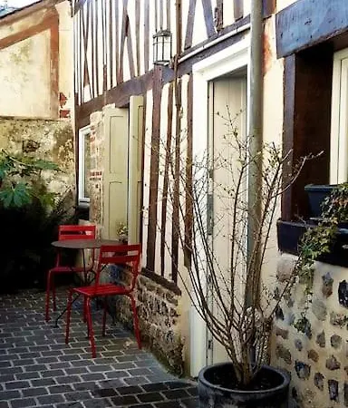 Lovely In Center 펜션 옹플뢰르