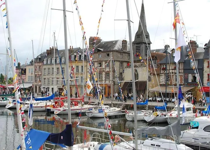 Dom wakacyjny Lovely In Center *